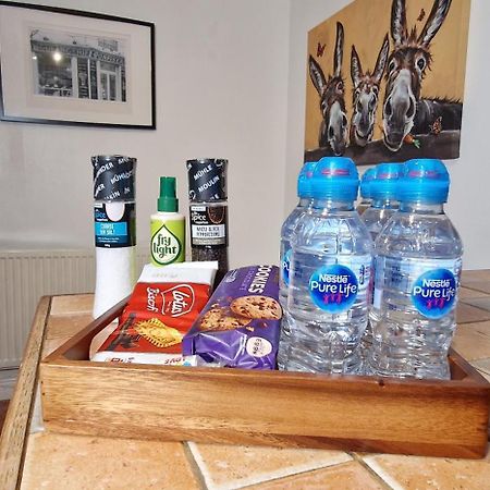 Spacious & Comfy Home- Very Close To Nec Birmingham ,Hs2 & Airport- Perfect For Contractors & Groups- Free Parking & Fast Wifi Marston Green Екстериор снимка